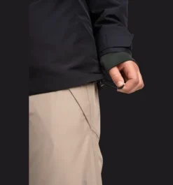 Varma Jackor><noscript><img width=