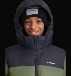 Varma Jackor><noscript><img width=