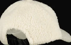 Kepsar & Hattar><noscript><img width=